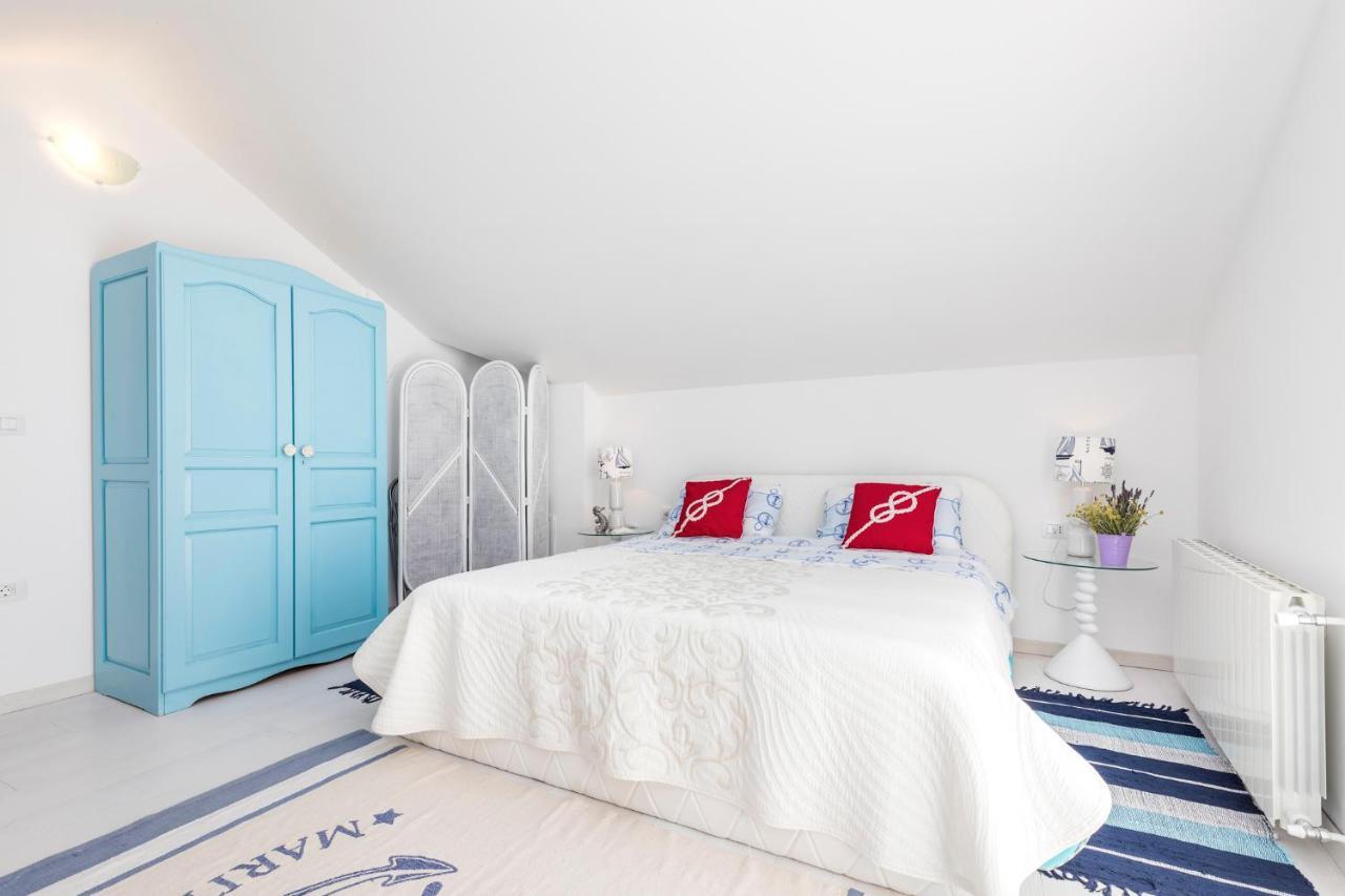 Apartments Priko 63 Mali Losinj Exterior photo